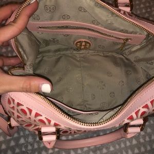 Tory Burch Bags - Pink Tory Burch Tote Bag Tory Burch Bags - Pink Tory Burch Tote Bag